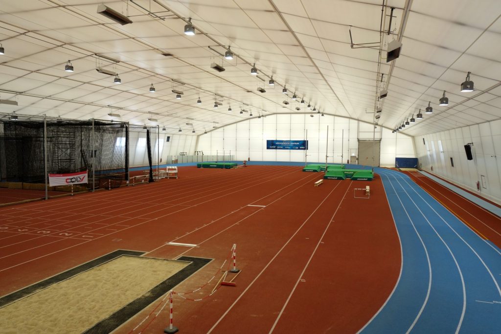 Leichtathletikhalle