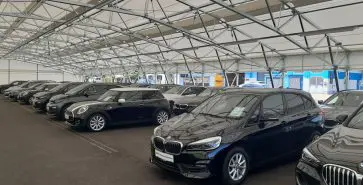 Parkplatzüberdachung Autohändler Reiterer