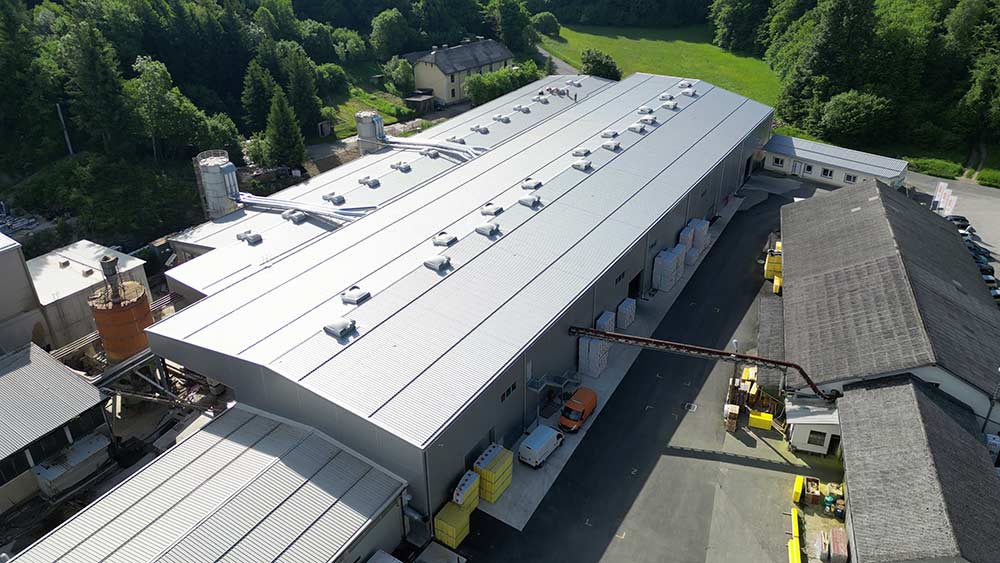 Produktions- und Lagergebäude für die Holzverarbeitung