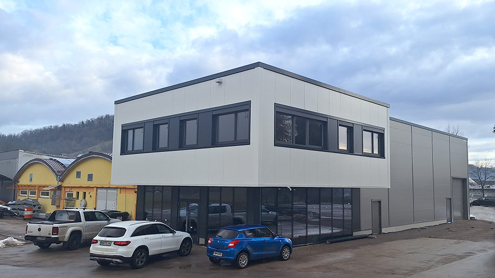 Production and Office Steel structure building